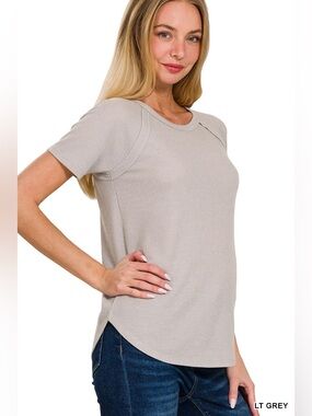 NWOT Zenana Baby Waffle Short Sleeve Tee Size M